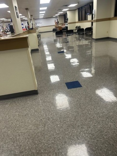 Commercial Floor Strip & Wax in Omaha, NE (7)