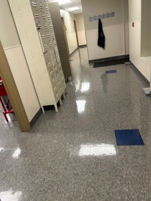 Commercial Floor Strip & Wax in Omaha, NE (3)
