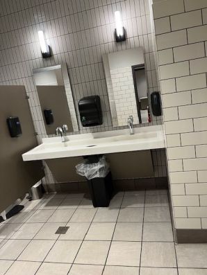 Commercial Cleaning in Omaha, NE (3)